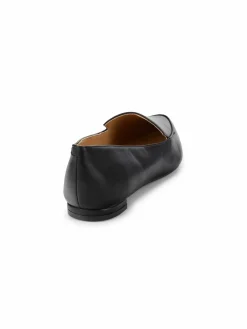 Nine West Apron Toe Flat Pumps
