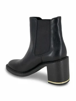 BCBGeneration Boxxa Block Heel Chelsea Boots