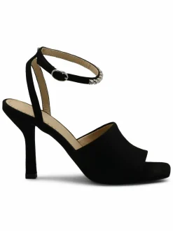 Adrienne Vittadini Ginnie Crystal Sandals