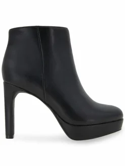 BCBGeneration Jeanne Platform Ankle Boots